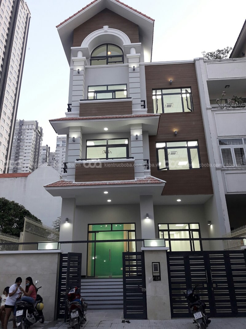 Mẫu thiết kế nhà phố có tầng hầm chìm